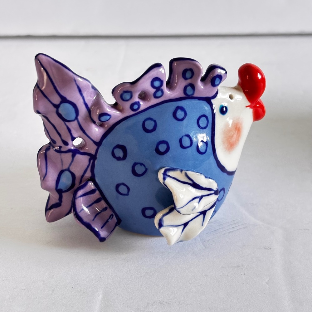 Diane Artware Kissing Fish Salt Pepper Shakers Crown Clay Art Ware Vtg 2002 - Picture 5 of 10